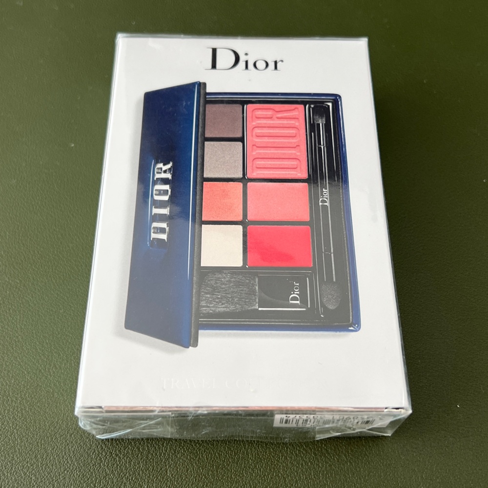 Dior Fashion Palette Be Bare Makeup Palette